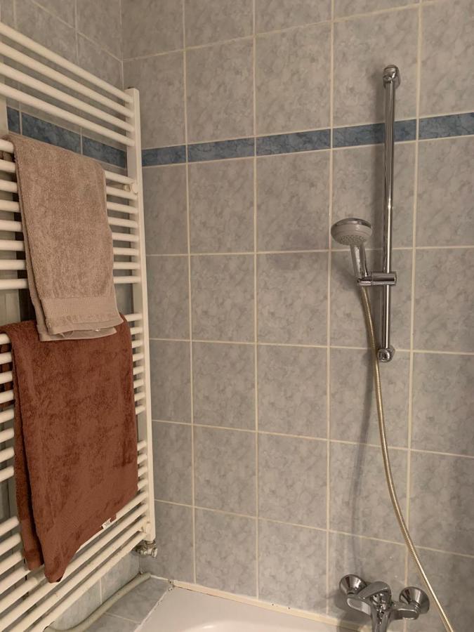 Sarmantni Apartman Malecka 2 Zagreb Luaran gambar